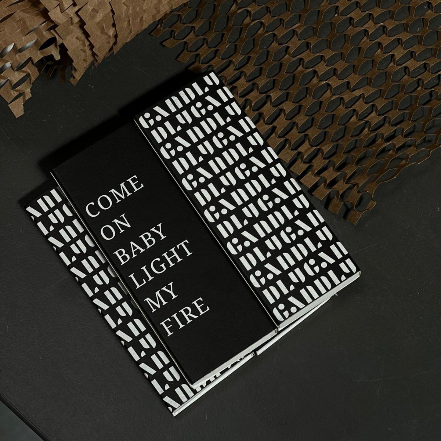 Długie zapałki "Come on baby light my fire"