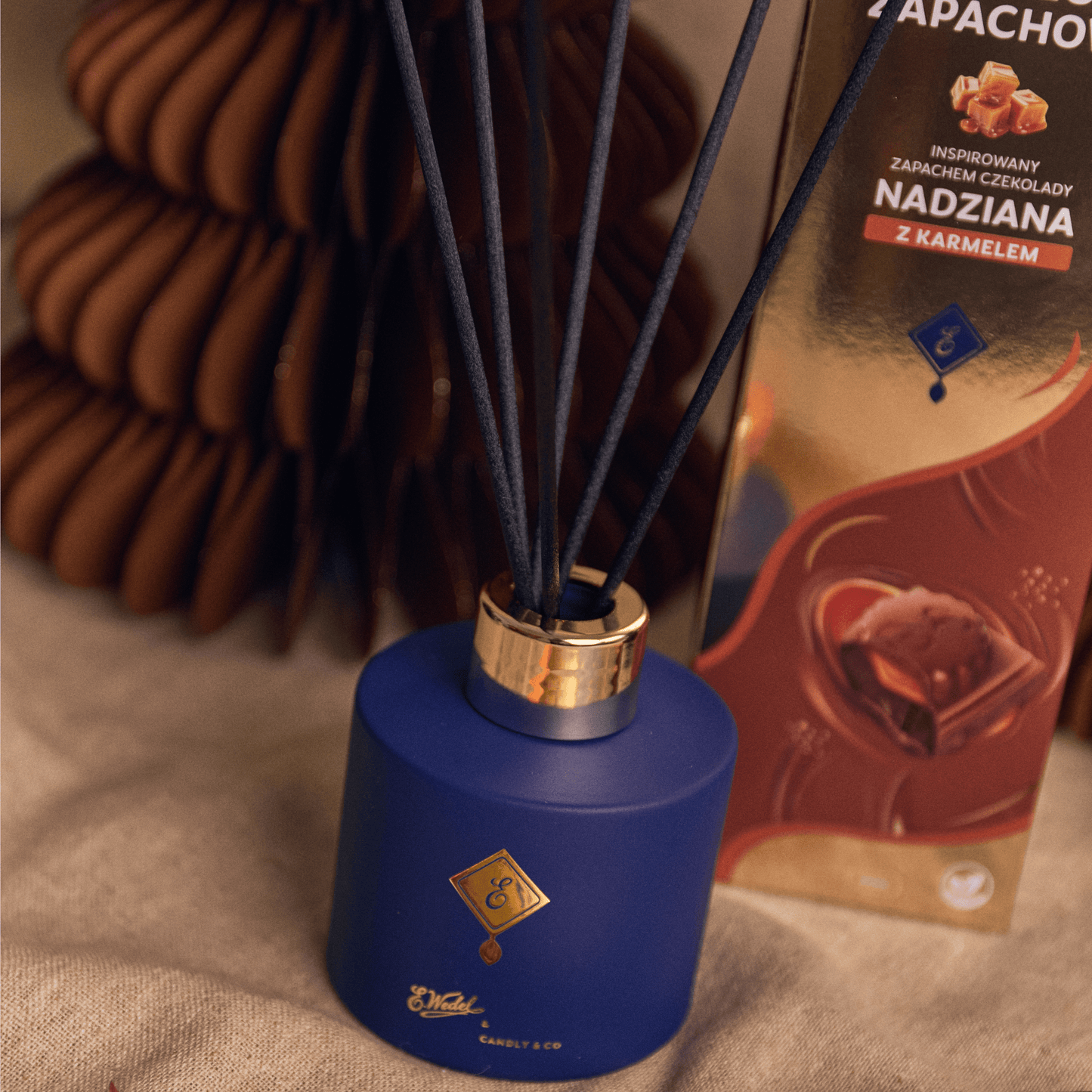 Dyfuzor zapachowy E. Wedel x Candly & Co inspirowany zapachem czekolady Nadziana z karmelem