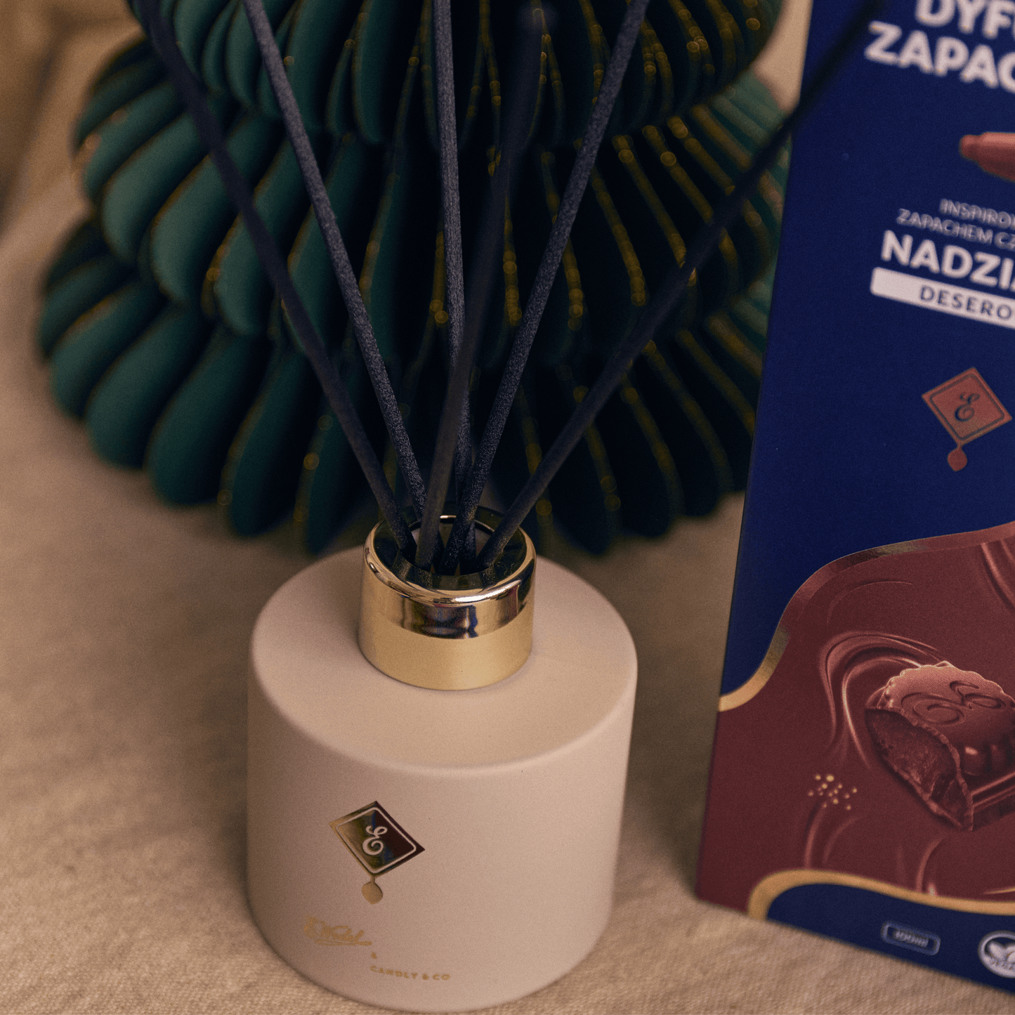 Dyfuzor zapachowy E. Wedel x Candly & Co inspirowany zapachem czekolady Nadziana deserowa